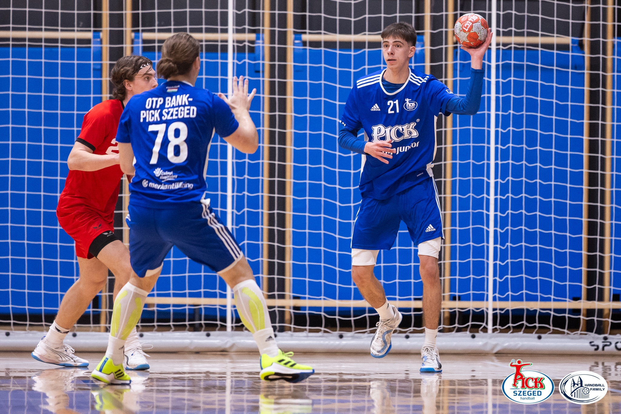 Cegléd KK – OTP Bank-PICK Szeged U21 36-27 (21-13)